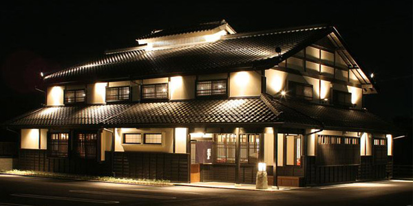 相撲茶屋　櫻家（さくらや）